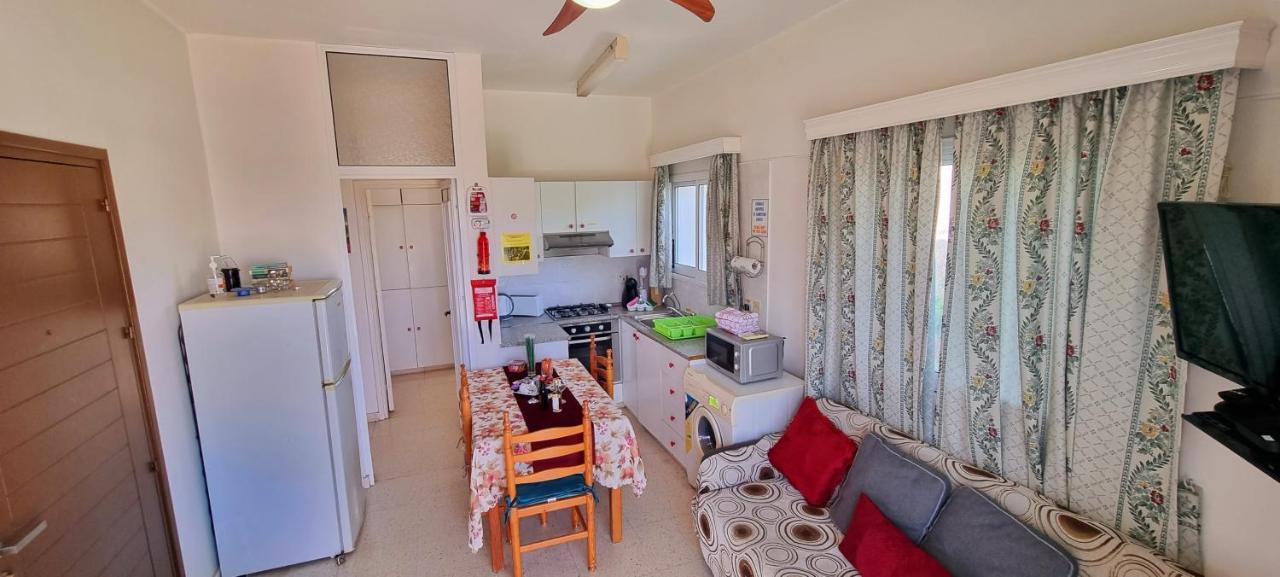 אייה מרינה Astrofegia Apartments Near The Sea מראה חיצוני תמונה
